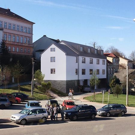 Lanskroun Apartmany V Centru Dış mekan fotoğraf